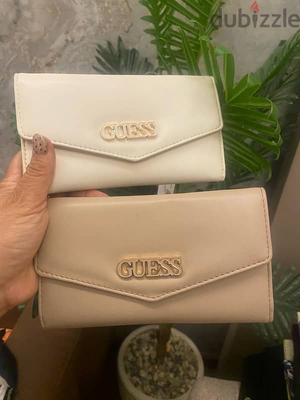Guess women wallets 11