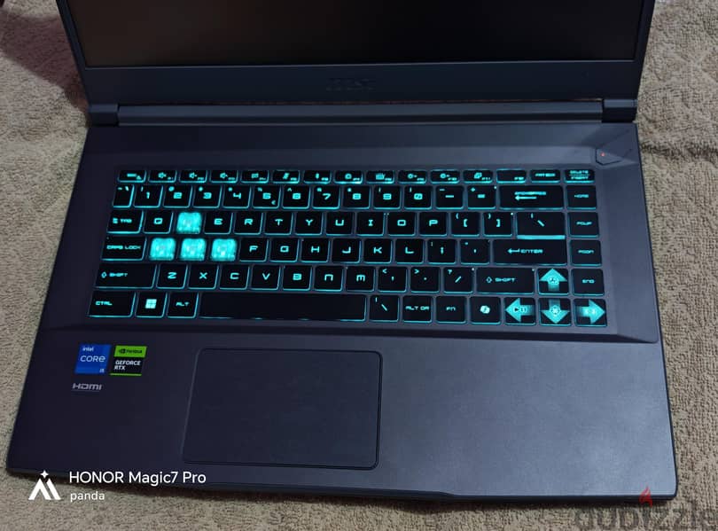 msi thin 15 B13VE 1