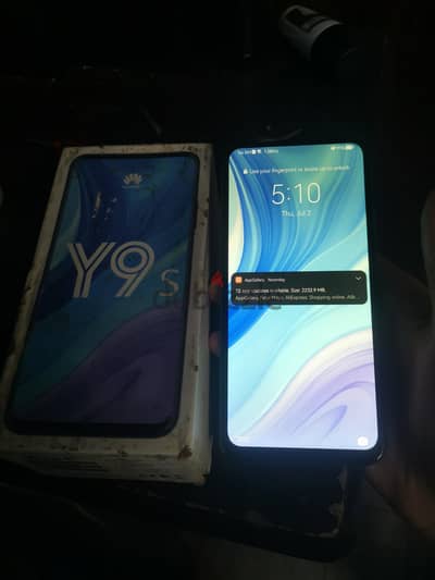 Huawei Y9s شاشة و دهر جداد الاتواصل علي الرقم ده 01559083836