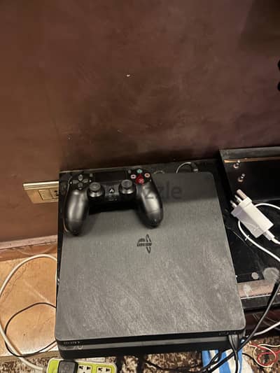 playstation 4 slim