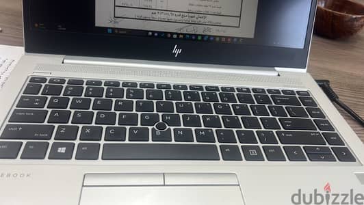 Laptop  hp Ryzn 5 pro