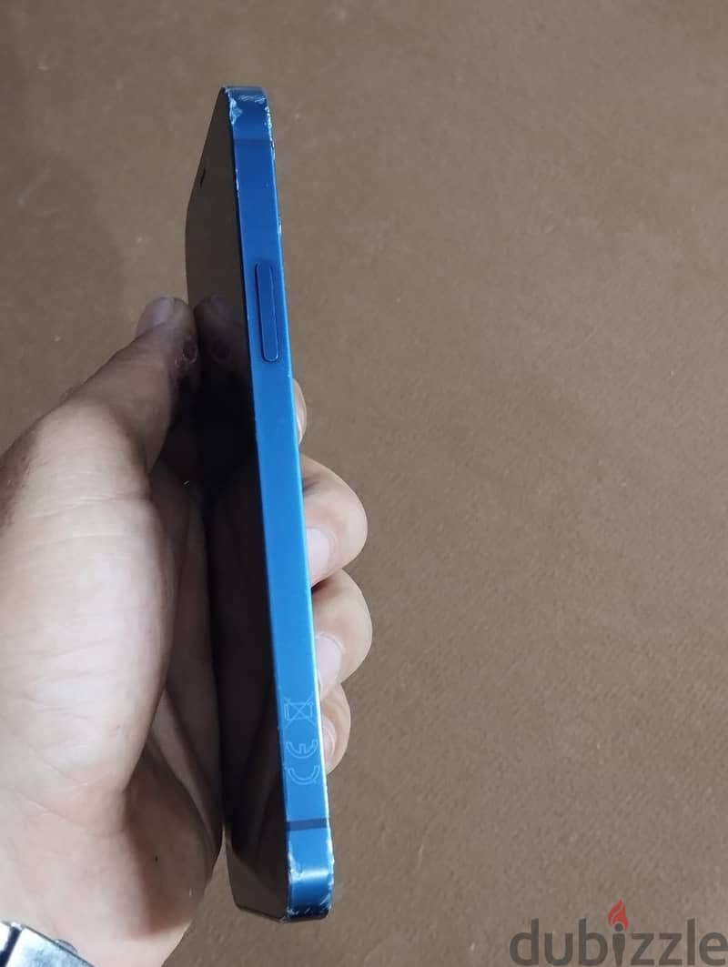 iPhone 12 Blue 4