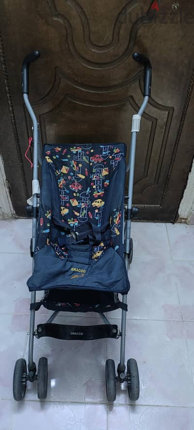 عربيه اطفال عكاز