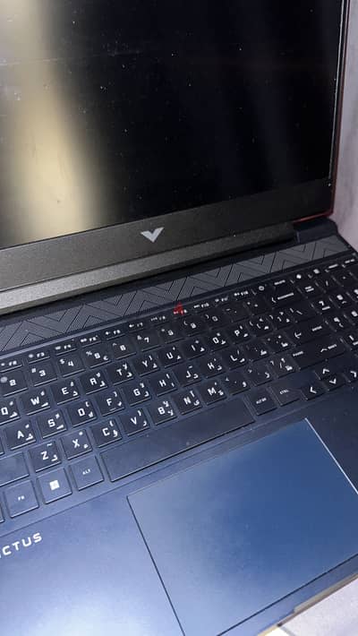 HP Victus