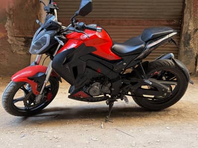 موتوسيكل بينيلي benelli 200s