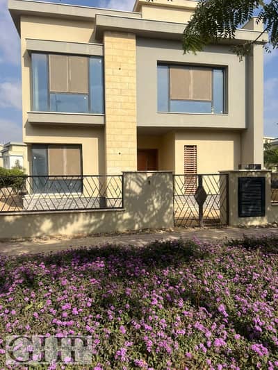 Medium Villa with Basement for sale in Villette Sodic New Cairo