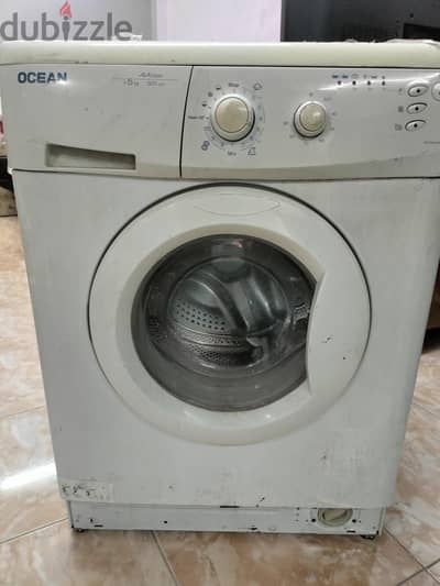 للبيع غساله  ايطالى 5 كيلو