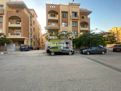 Exceptional apartment 170m with a 120m garden, super lux finishing, inside Al-Khamayel compound in Sheikh Zayed