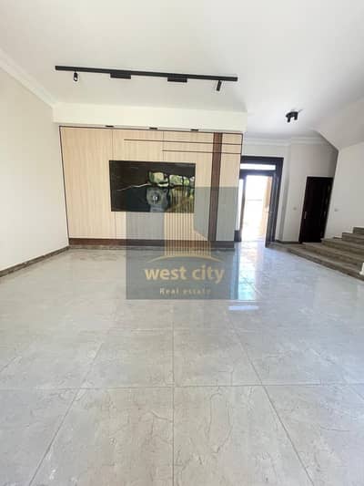 Townhouse villa for rent in compound allegria sodic