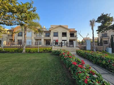 Own a twin house in Four Seasons in my city at a prime location with free ownership transfer madinaty