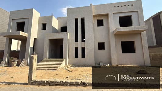 فيلا ستاند الون بمساحه ضخمه وبسعر لقطه للبيع في قطامية ديونز – القاهرة الجديدة جاهزه للمعاينه والاستلام فوري