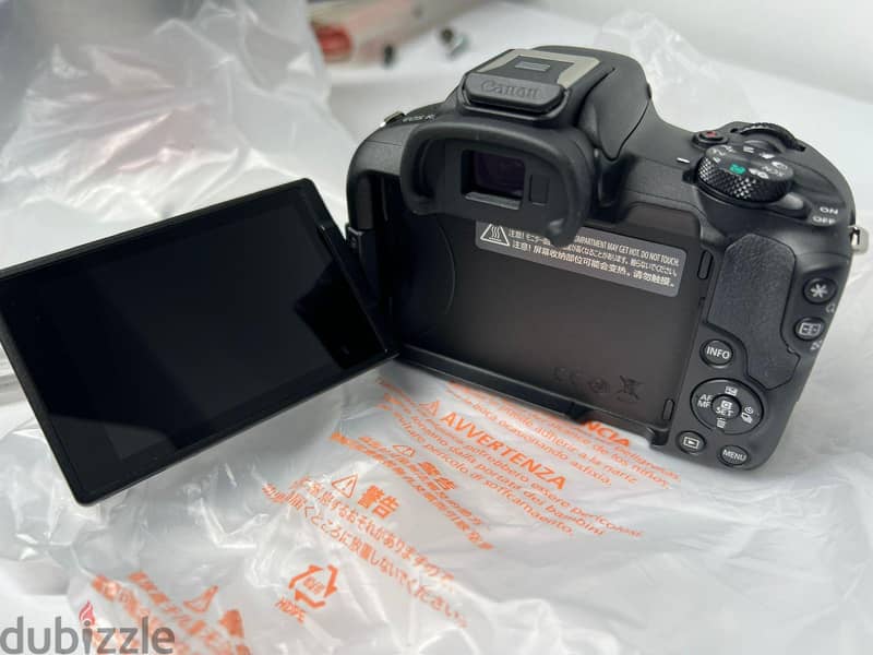 camera canon R50 6