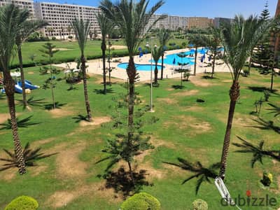 شاليه مفروش بالكامل للبيع في جولف بورتو مارينا المرحلة الاولي الساحل الشمالي