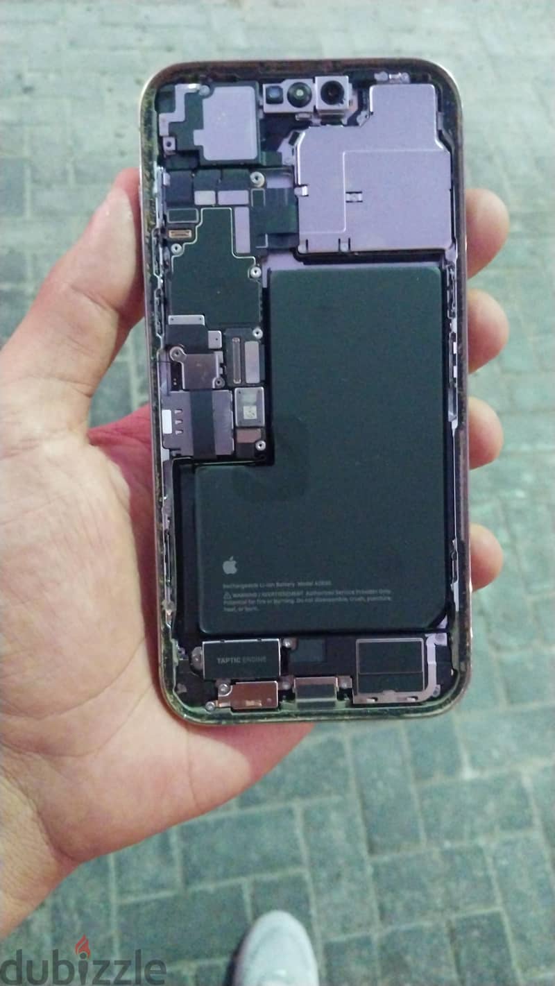 جهاز ايفون ١٤ برو ماكس 1