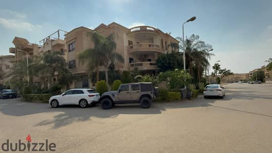 فيلا متشطبه للبيع في جنوب الاكاديميه مبنيه بدروم وارضي واول وتاني وروف فيلا متشطبه للبيع في جنوب الاكاديميه مبنيه بدروم وارضي واول وتاني وروف