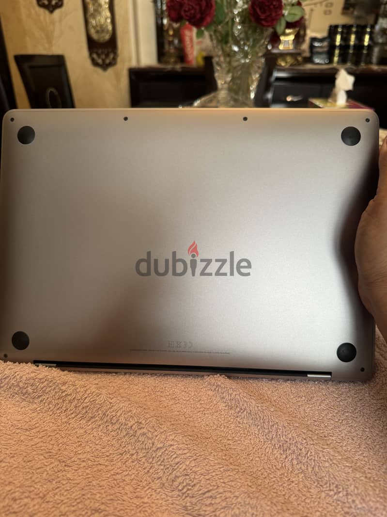 Mac Book Pro 13 5
