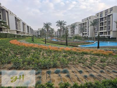 Apartment On Landscape Open Fully Finished with AC's for Sale in Fifth Square Marasem New Cairo