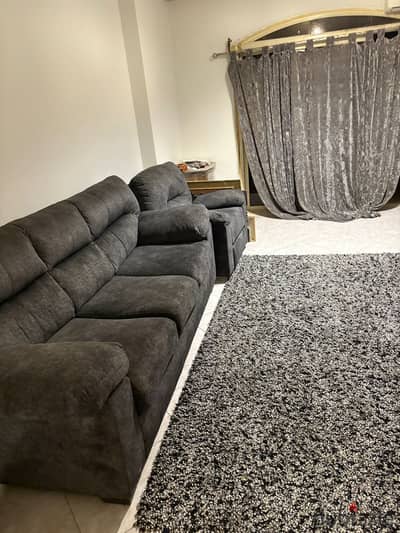 For rent, furnished in Maadi, facing Grand City Compound, Al-Morshedy, first residence, clean furnishings