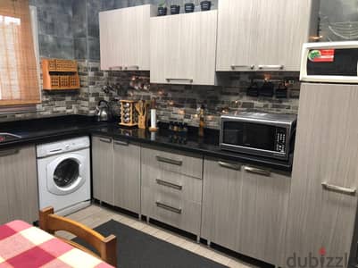 Kitchen مطبخ بطبقه (أتش بي ال ) خشب اسباني  بسعر  12999  جنيه مقاس 2.5