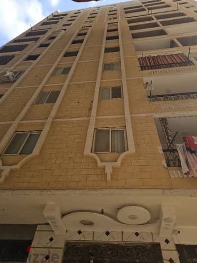 شقه 145 م بسعر لقطه امام نادي التنميه