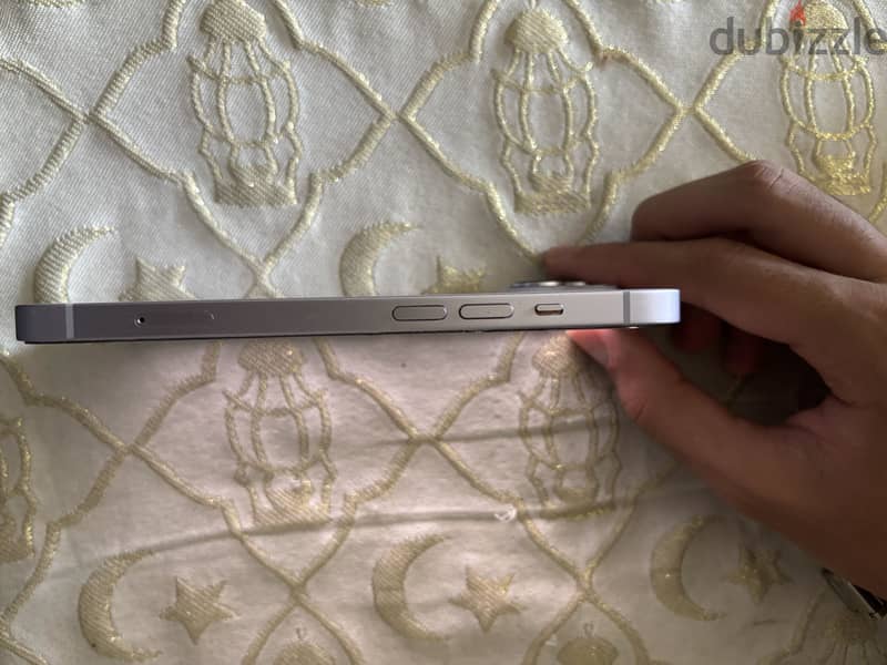 Apple - iPhone 14 3
