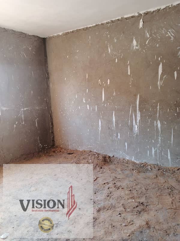 Apartment of 208 sqm for sale in Al-Shorouk - immediate delivery from the owner - elevator + meter - cash installment