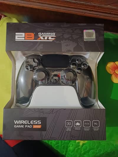 2B GP193 Wireless Single Gamepad PC & PlayStation 4 - Black Shell