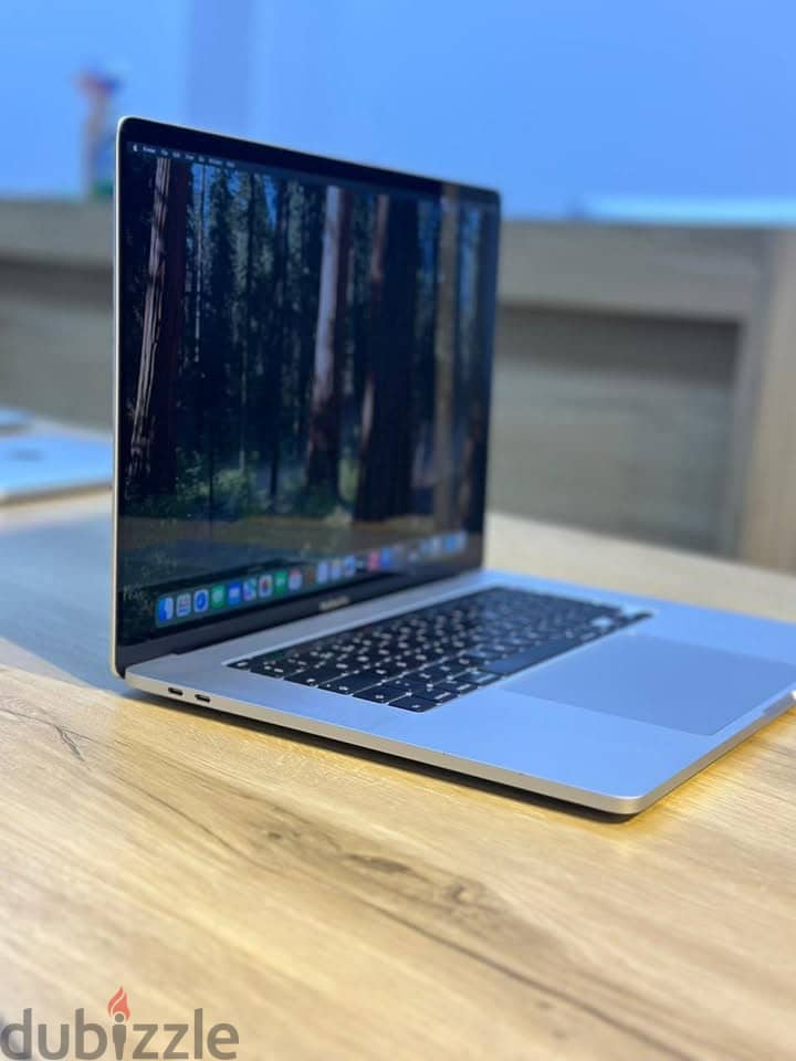 MacBook Pro 2019 2