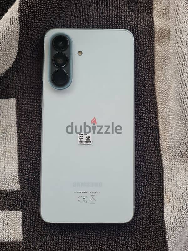 Samsung A57 4