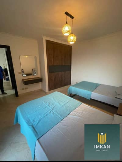 Chalet for sale in Gaia, North Coast, with a 50% discount. Fully finished, directly facing the sea, and situated in a prime, fully serviced location i