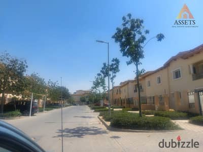 تاون هاوس  استلام فوري بأقل مقدم في الماركت بحديقة وروو ف خاص في هايد بارك بجانب ميفيدا القاهرة الجديدة