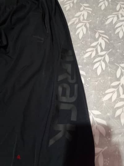 بنطلون رياضي
