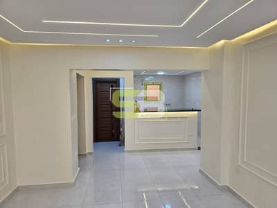 A spacious apartment at a special price with super luxury finishes, 143m, phase three inside the camp of Al-Khamail.