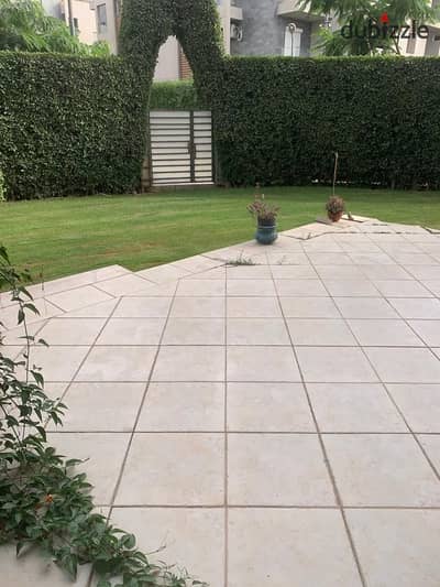 For rent in Zayed duens compound الشيخ زايد  #__Ground Floor with a private garden and private entrance  الدور الارضي For Rent  Bua : 137 Sqm  Garden : 150 Sqm  2 Bedroom  2 Bathroom  Living Room Fully Finished With Kitchen And Ac’s  2 Parking Slot                       For more