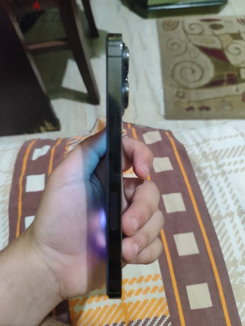 Apple - iPhone 13 Pro 2
