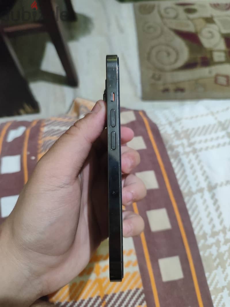 Apple - iPhone 13 Pro 5