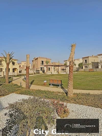 Villa for sale 460m at very prime location and best price, ready to move in City Gate New Cairo