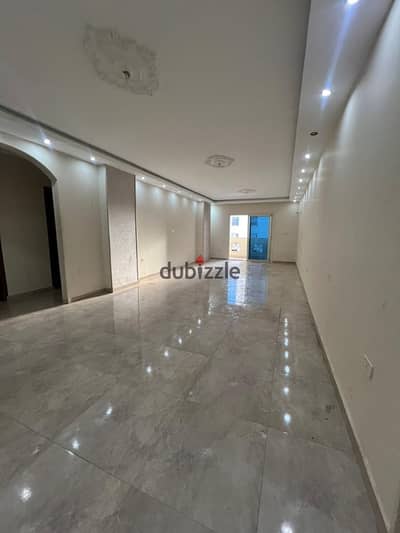 New apartment for rent in the eighth district of Zahraa El Maadi, super deluxe finishing