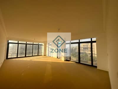 Distinctive apartment for sale in Madinaty 337m in the prestigious phase B8 open view of the Spin Mall street in a prime location