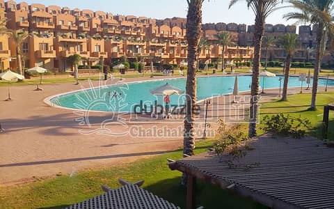 شاليه للبيع متشطب بإطلالة حمام سباحة | ستيلا سي فيو العين السخنة