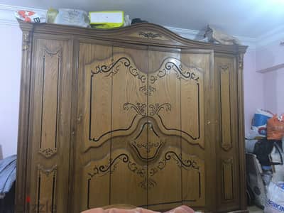 غرفة نوم كبيره كامله