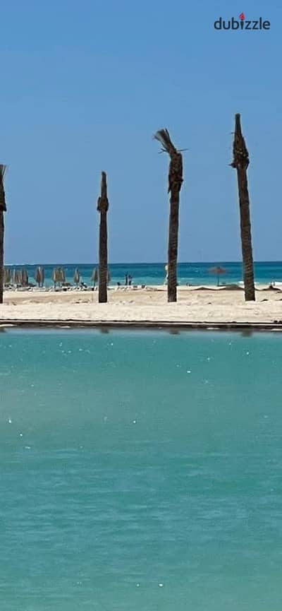 للاجار كبينه هاسيندا باي الساحل الشمالي مكيفه ومفروشه بالكامل  اول صف بحر