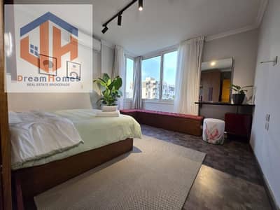 For rent: Fully furnished hotel-style apartment (long-term stays) in a quiet location with an open view, offering comfort and privacy at all times.