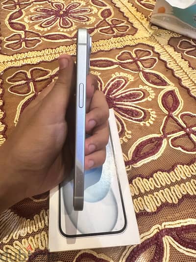 Apple - iPhone 15