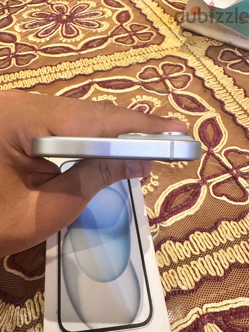 Apple - iPhone 15 1