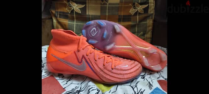 مقاس (42 )  Nike Phantom GX2 | نايك فانتوم