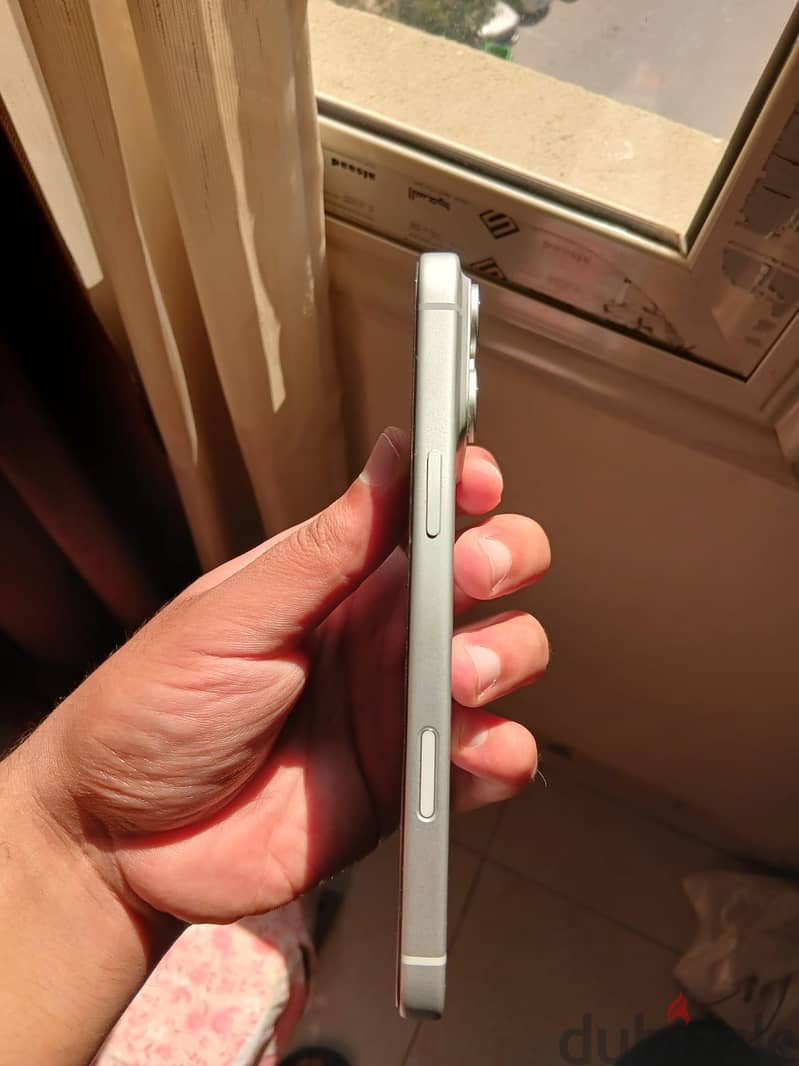 Apple - iPhone 17 Pro Max 1