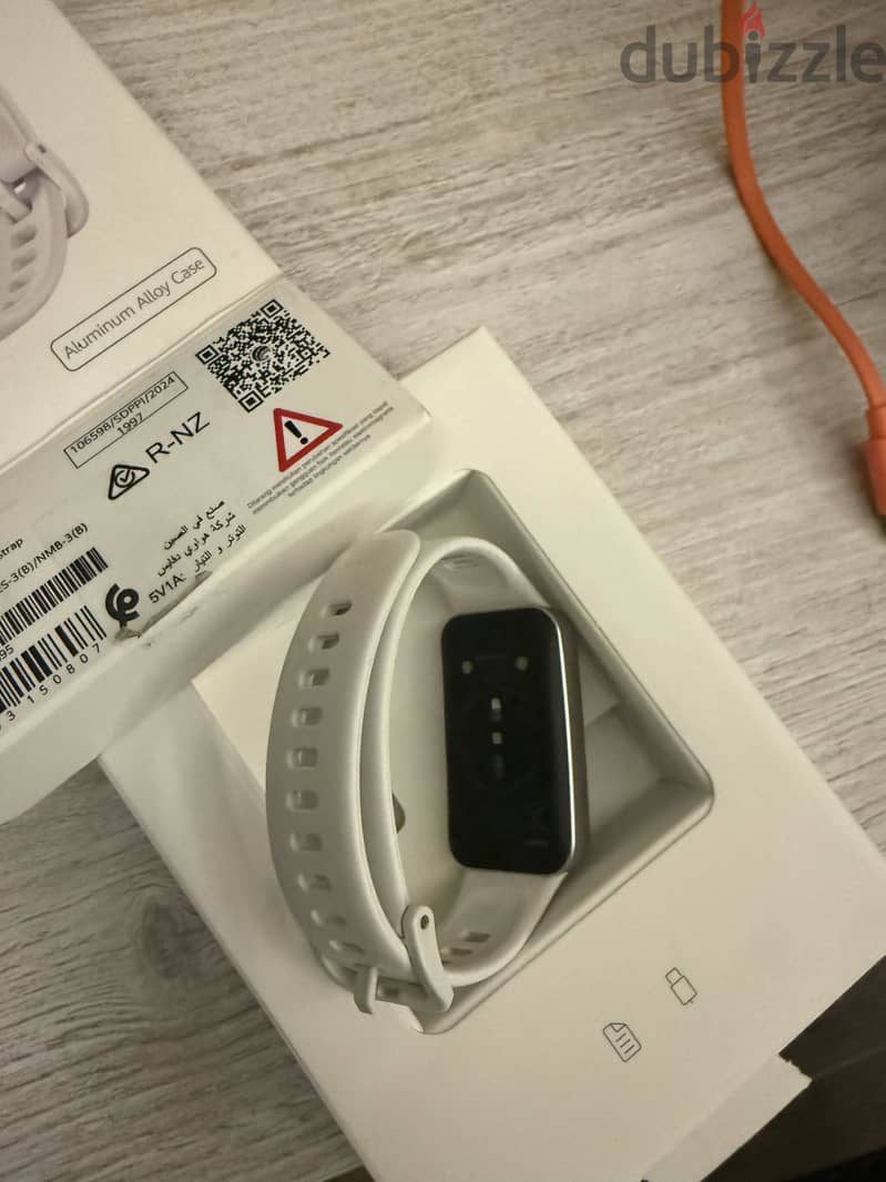 Huawei band 10 1