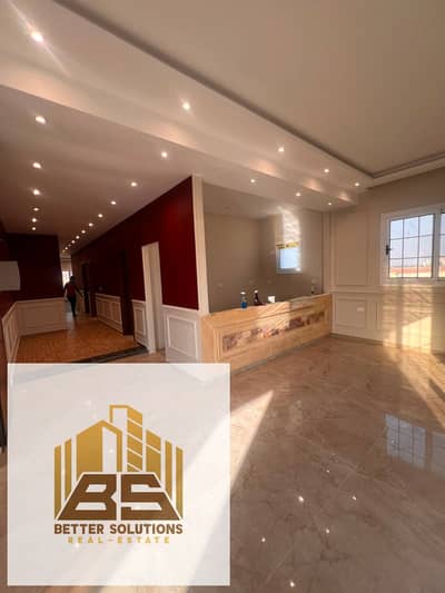 For lovers of large spaces and elegant living, an apartment for sale, an entire floor with a huge area in the most upscale neighborhoods of Al Obour City, the sixth district.