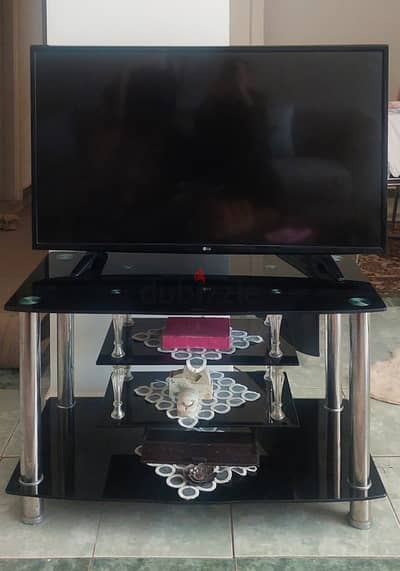 شاشة LG Led للبيع ٤٣ بوصة